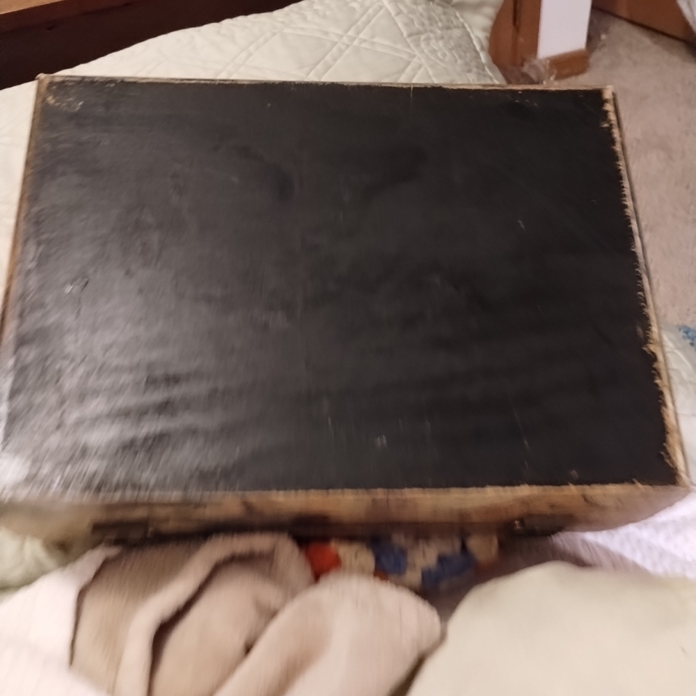 World Map Design Storage Box - Picture 6 of 6